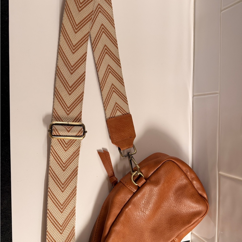 Anthropologie Brown Leather Crossbody Bag - Picture 6 of 6